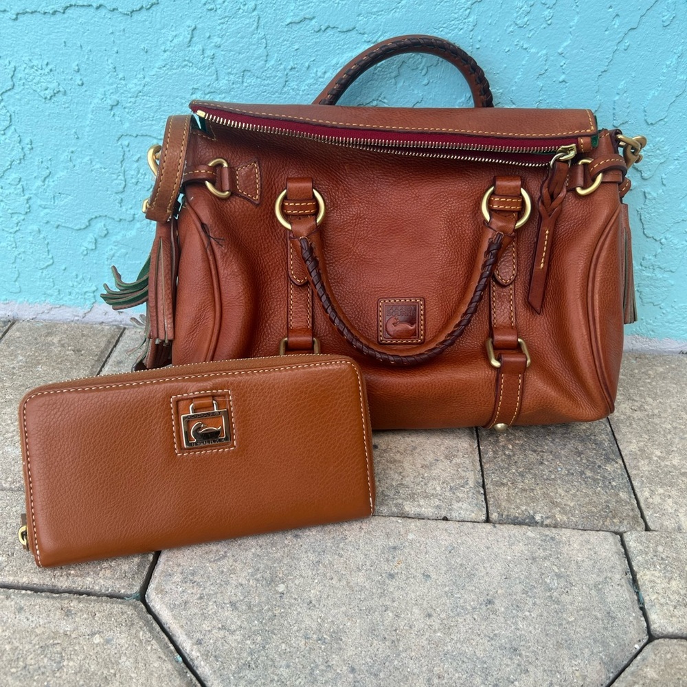 Leather vintage Dooney and Bourke satchel with matching wallet